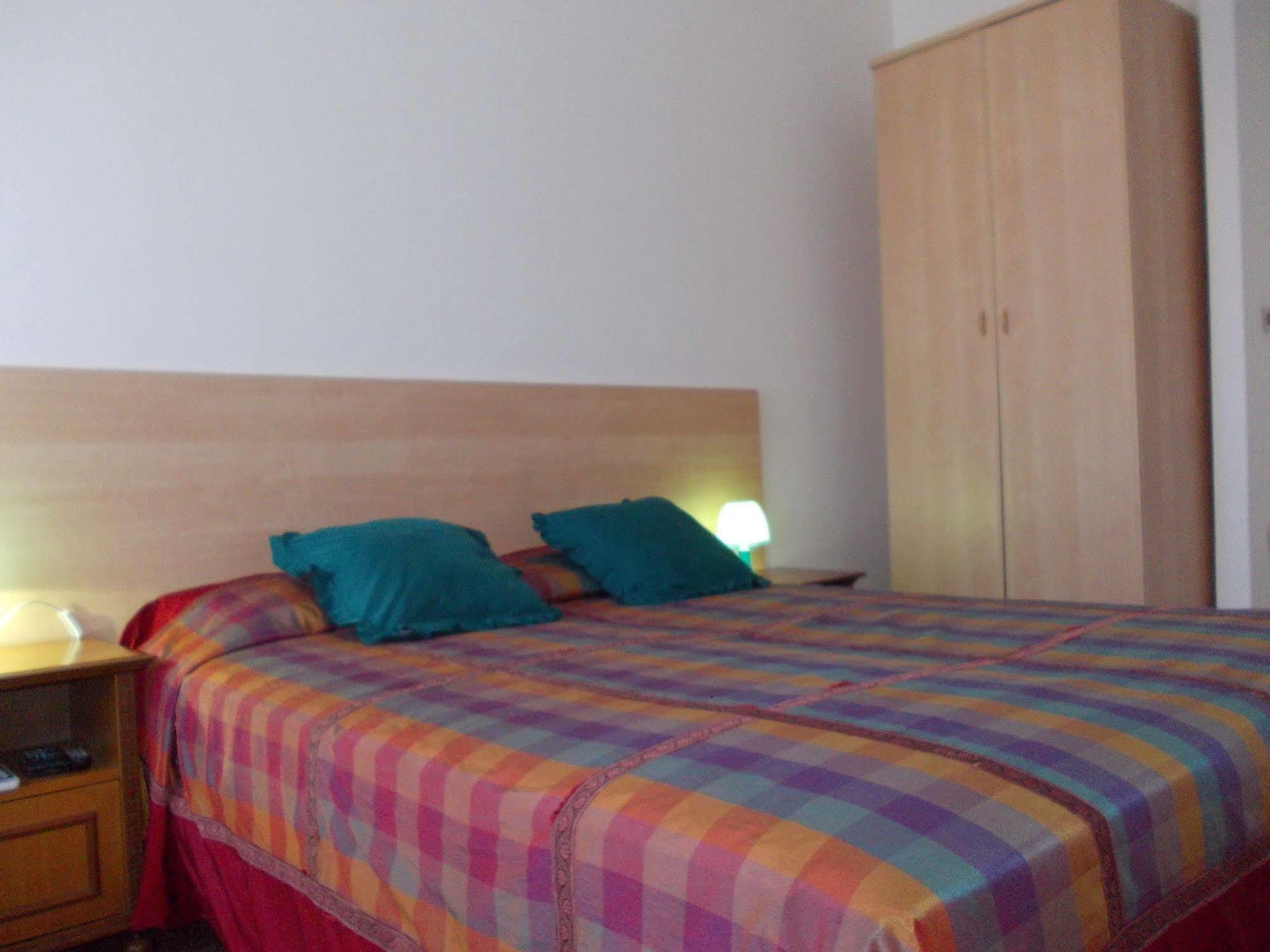 Big Brother Bed & Rooms Treviso Exterior photo