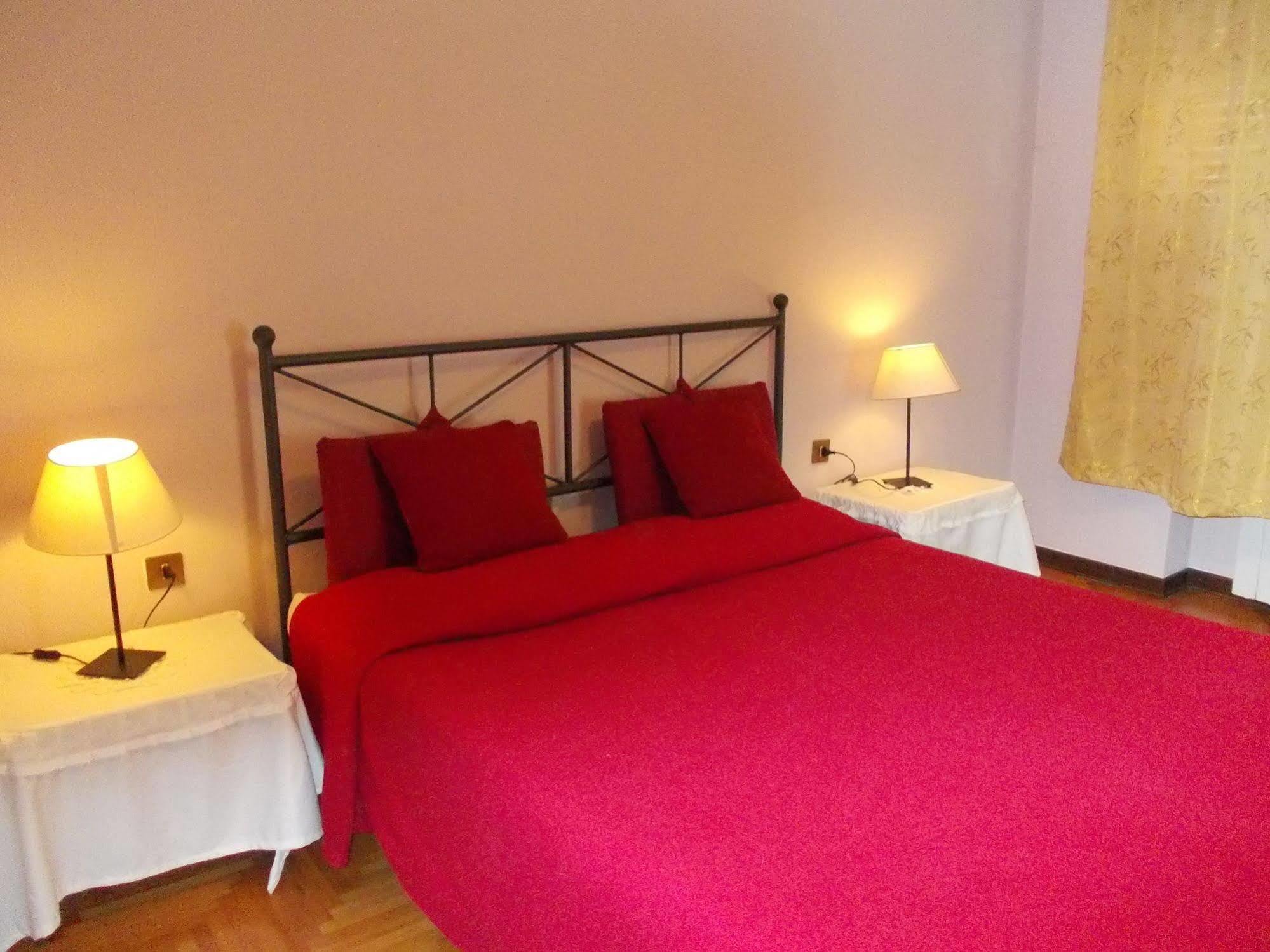 Big Brother Bed & Rooms Treviso Exterior photo